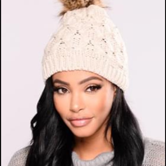 Fashion nova knit hat - Picture 1 of 2